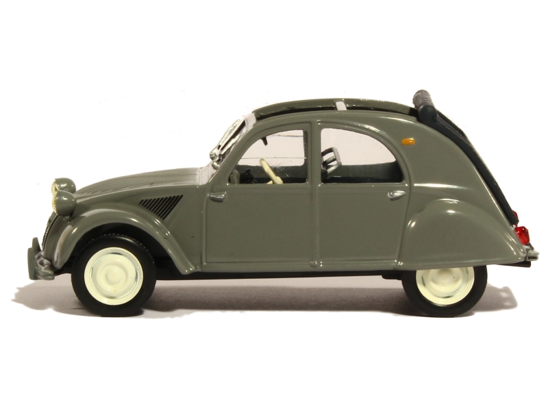 84244 Citroën 2CV AZ 1954