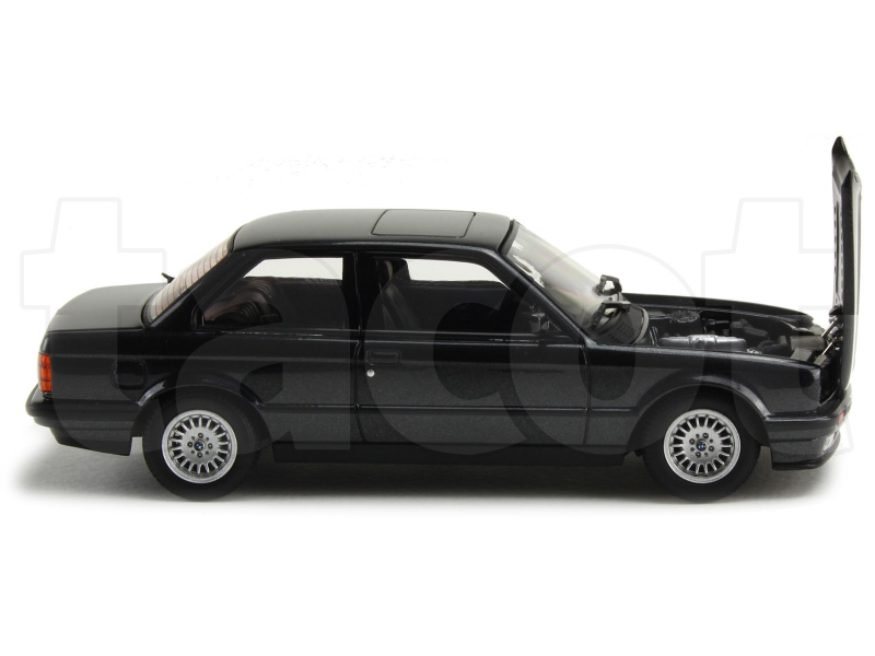 Miniature BMW 325i Coupé DTT 1994 – Minichamps 1/43, Argenté, Occasion