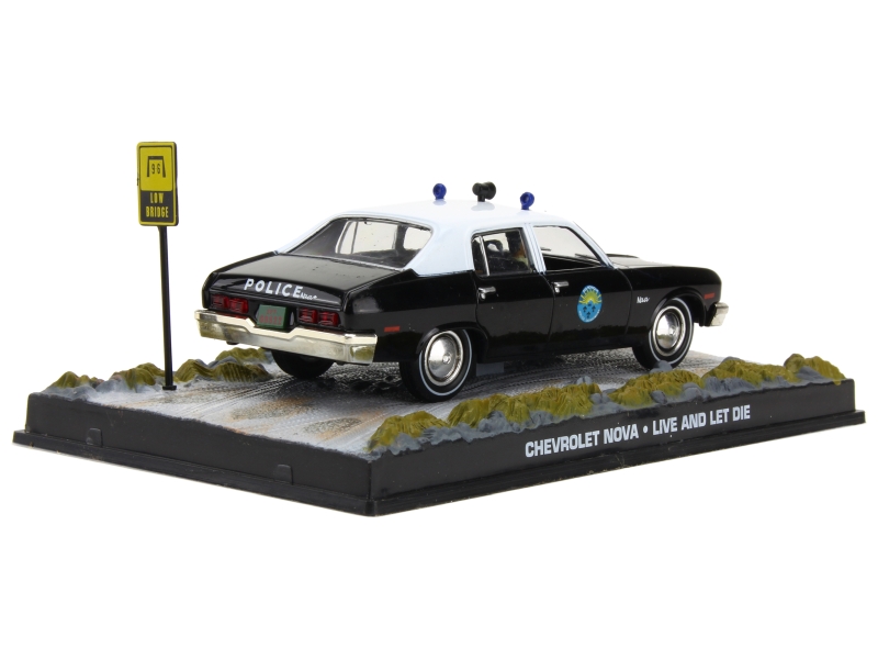 84597 Chevrolet Nova Police James Bond 007