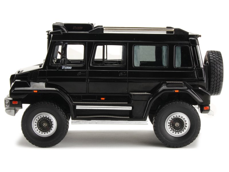 84651 Mercedes Unimog U5000 Wagon 2012