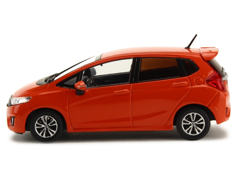 84749 Honda Jazz 2015