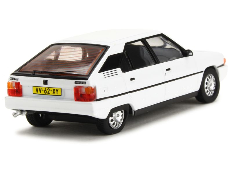 84821 Citroën BX 16 TRS 1983