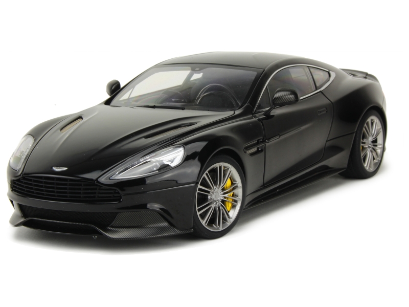 84838 Aston Martin Vanquish 2015