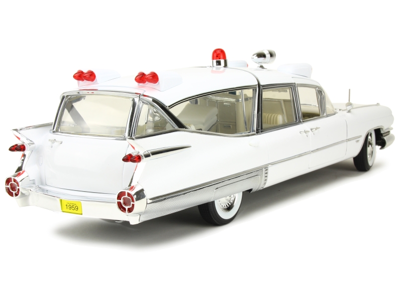 84853 Cadillac S&S Superior Ambulance 1959