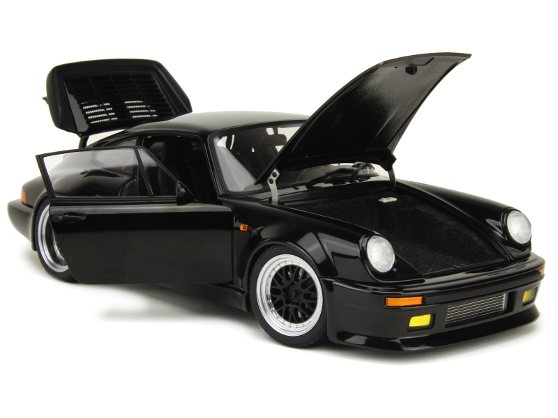 84993 Porsche 911/930 Turbo Blackbird