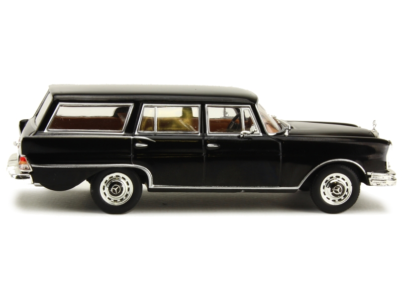 85028 Mercedes 230 S Universal 1967