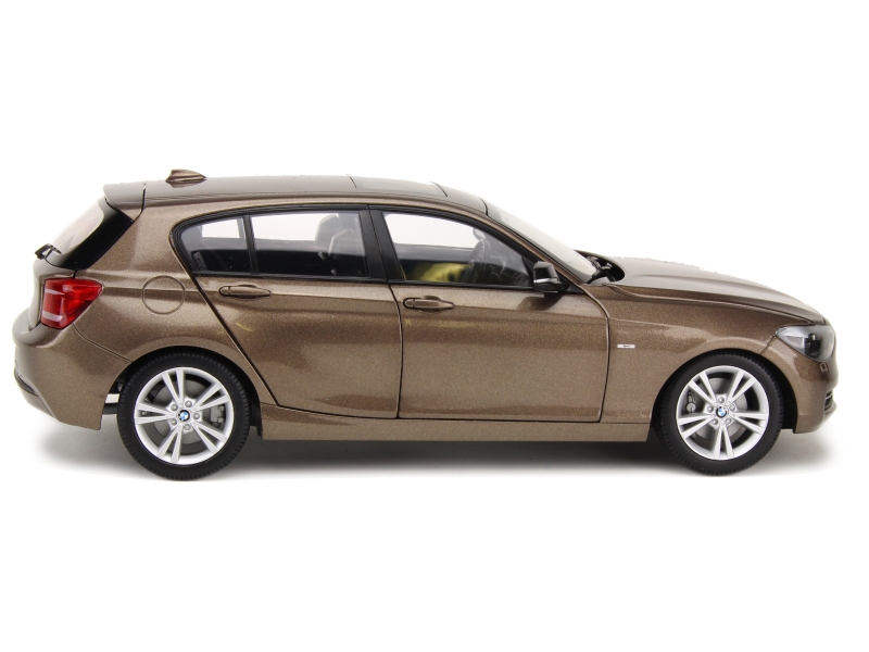 BMW - 1 Series/ F20 5 Doors 2011 - Paragon Models - 1/18 - Autos