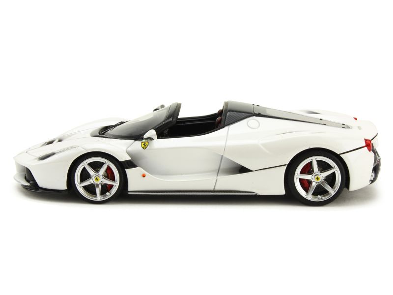 Ferrari LaFerrari Aperta voor het eerst in Nederland