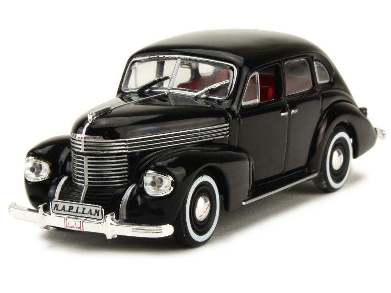 Maquette Voiture Militaire Opel Kapitan 1938 - Russie 1943 - Échelle 1/43 - Marque IXO - Neuf En Boîte D'origine