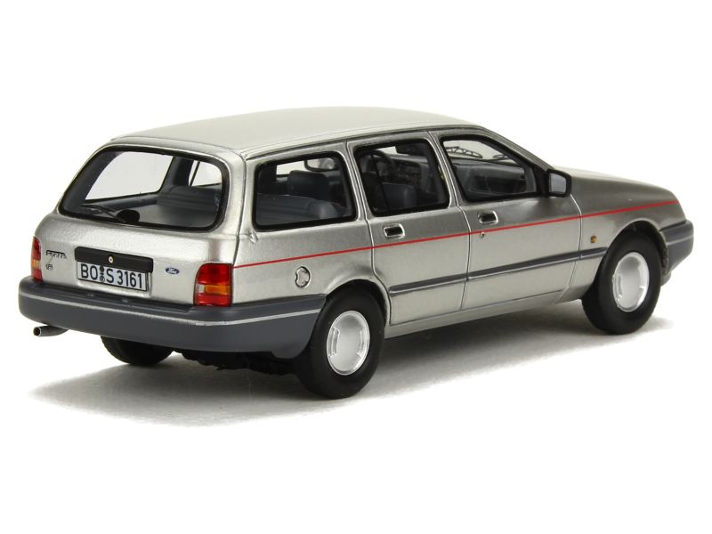 85422 Ford Sierra MKI Break 1982 