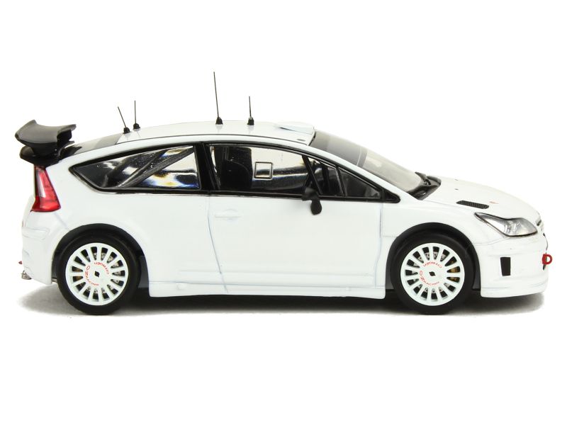 Miniature Citroën C4 WRC Ixo 1/43, Rallye Tour De La Réunion 2017, Pilotes JM Cuoq / C Tonru