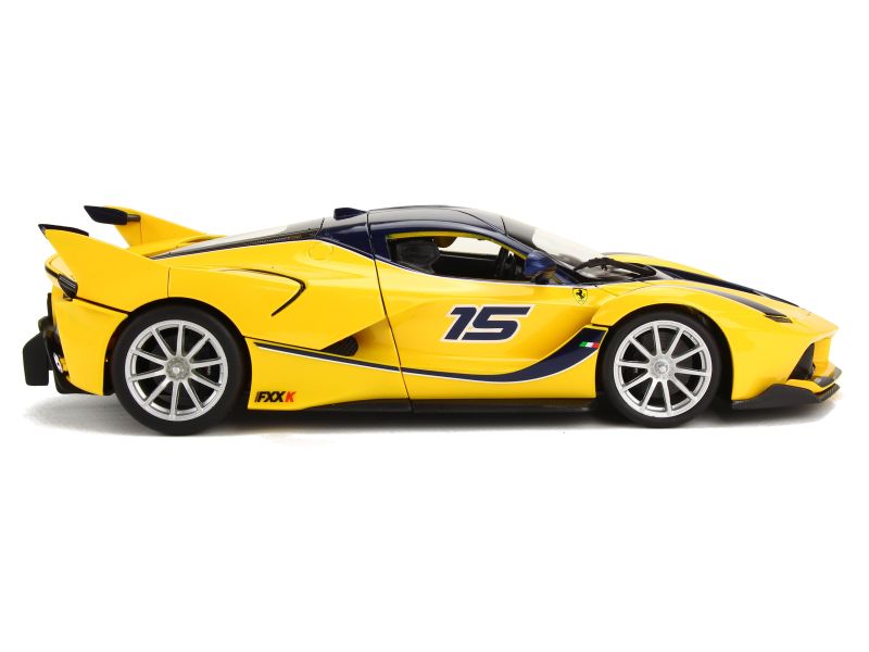 Ferrari FXX K 2014 – Hachette 1/24 – Collection Les Grandes Ferrari N°15 – Occasion