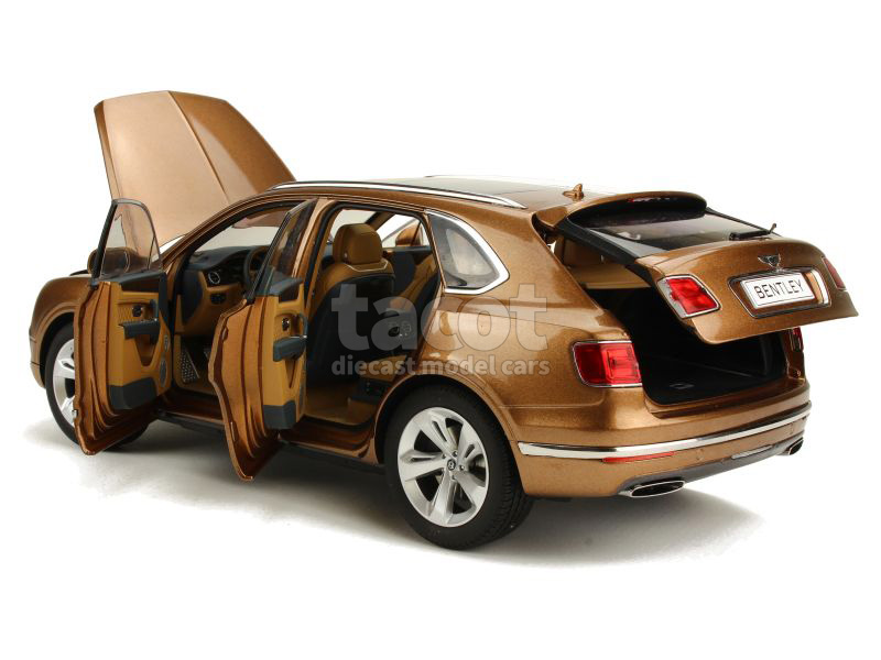 85649 Bentley Bentayga 2015