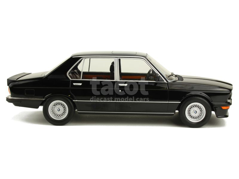 85660 BMW M535i/ E12 1980