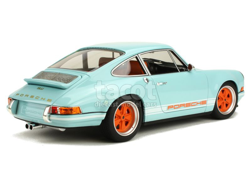85879 Porsche 911 by Singer