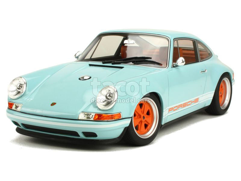 85879 Porsche 911 by Singer