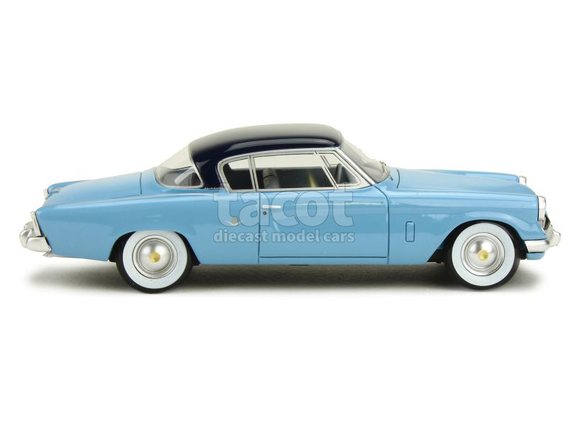 86055 Studebaker Commander Starliner 1953