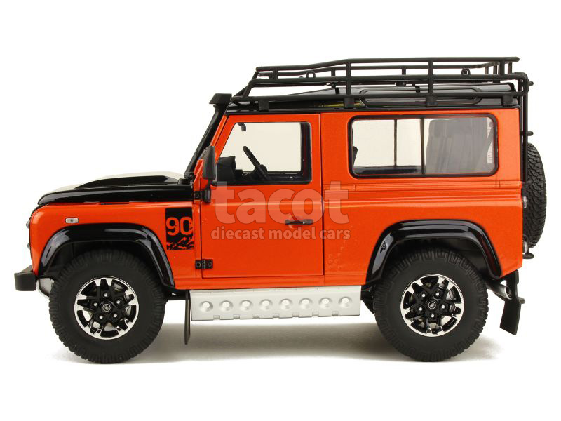 86098 Land Rover Defender 90 Adventure 2015