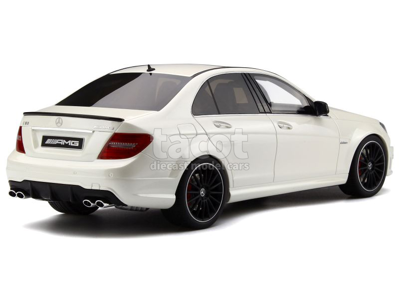 86146 Mercedes C63 AMG/ W204 2011