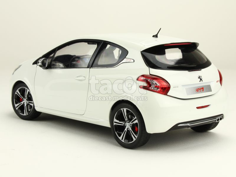 86194 Peugeot 208 GTi 2013