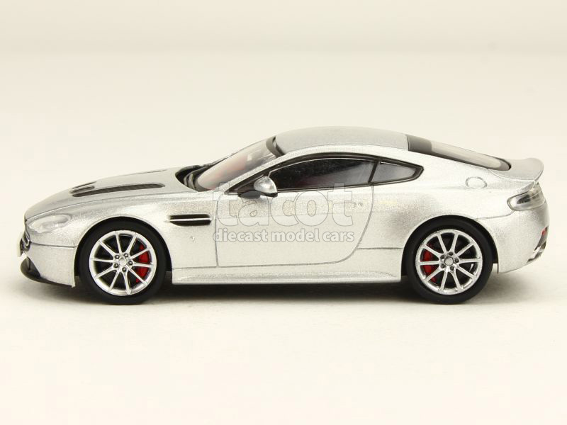 86205 Aston Martin V12 Vantage S 2014