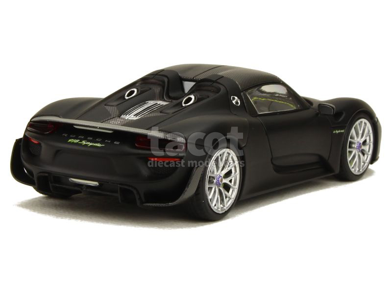 86212 Porsche 918 Spyder Weissach Package 2015