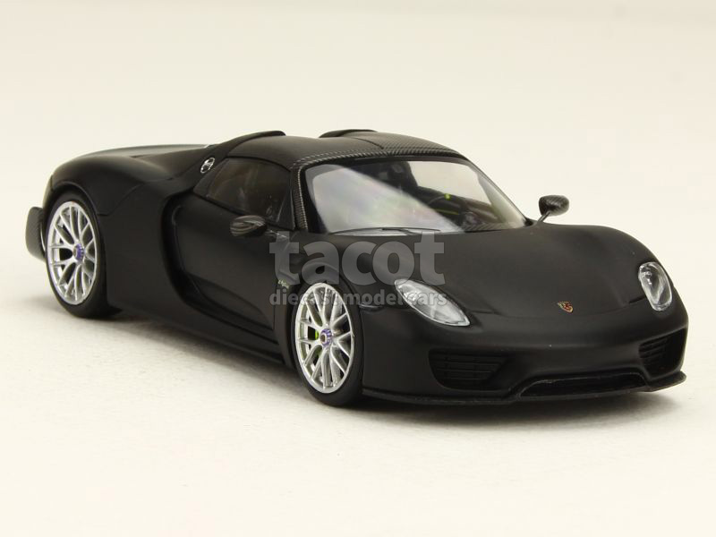 86212 Porsche 918 Spyder Weissach Package 2015