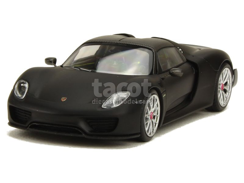 86212 Porsche 918 Spyder Weissach Package 2015