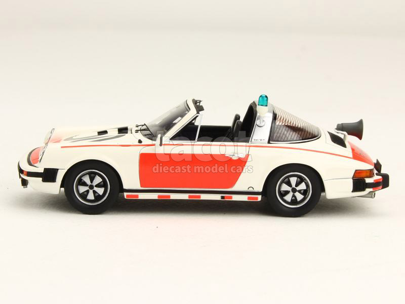 86251 Porsche 911 Targa Police 1975
