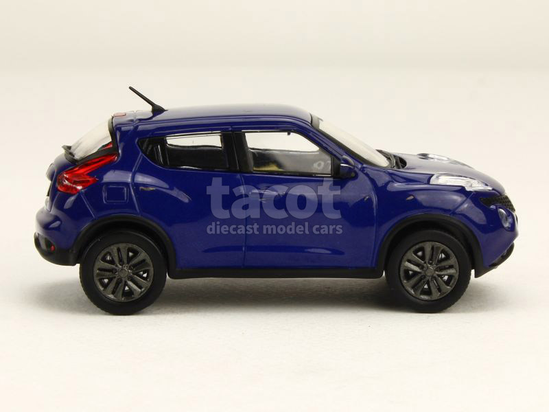 Nissan juke игрушка