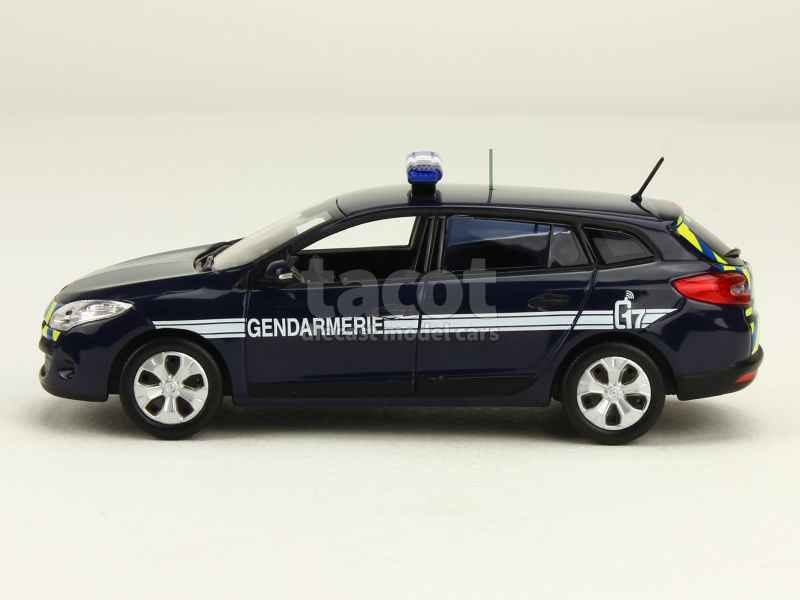 86385 Renault Megane III Estate Gendarmerie 2012