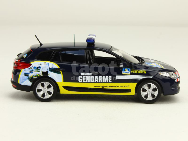86386 Renault Megane III Estate Gendarmerie 2012