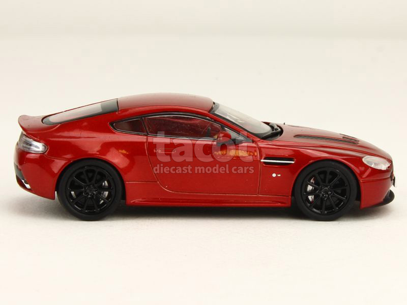 86411 Aston Martin V12 Vantage S 2014