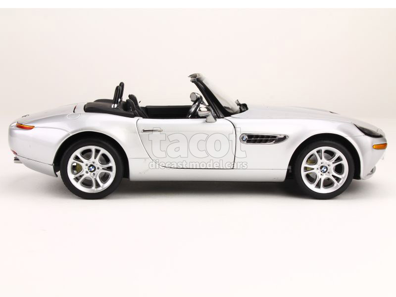 86420 BMW Z8/ E52/ James Bond 007