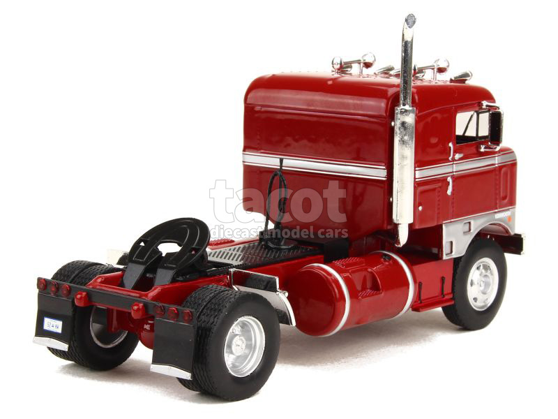 Kenworth Bullnose Tracteur 1950 - IXO 1/64