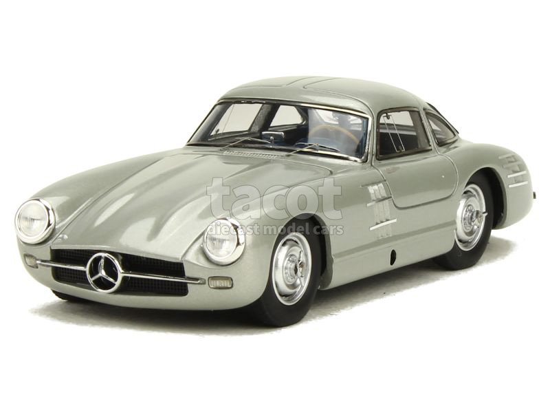 1935 mercedes benz typ770模型 ミニカー 1/24スケール Mercedes-Benz Typ770 GroBer Mercedes