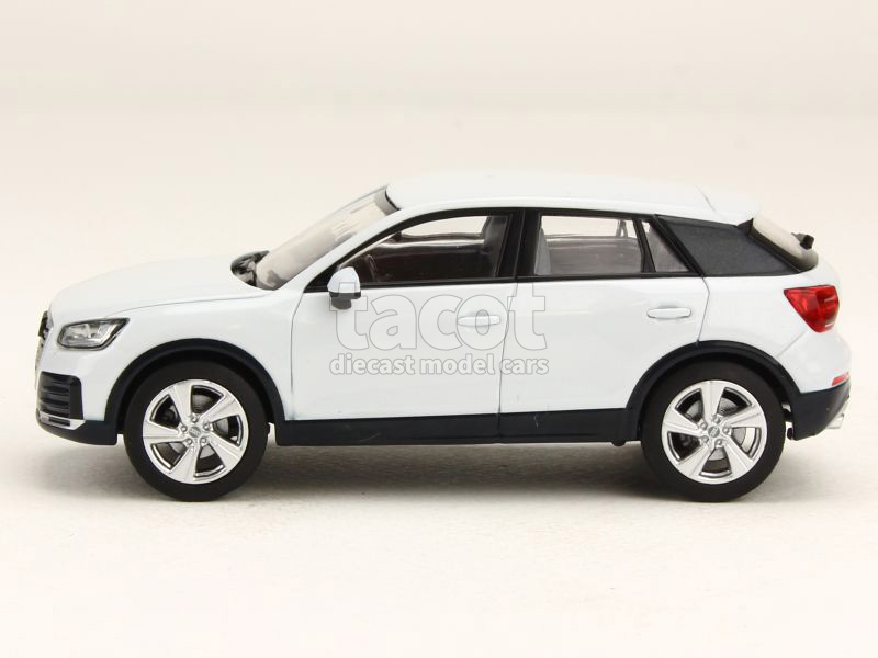 86471 Audi Q2 2017