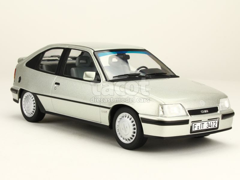 86585 Opel Kadett GSi 1987