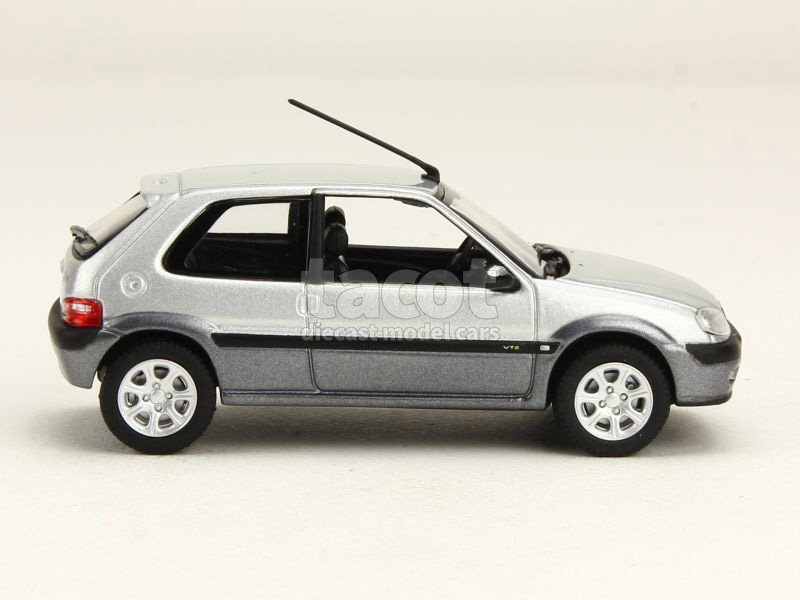 86598 Citroën Saxo VTS 2001