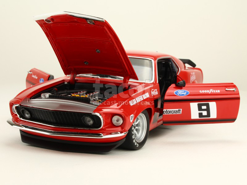 ミニカー 1/18 Ford Mustang Boss 302 Trans-Am ミニカー