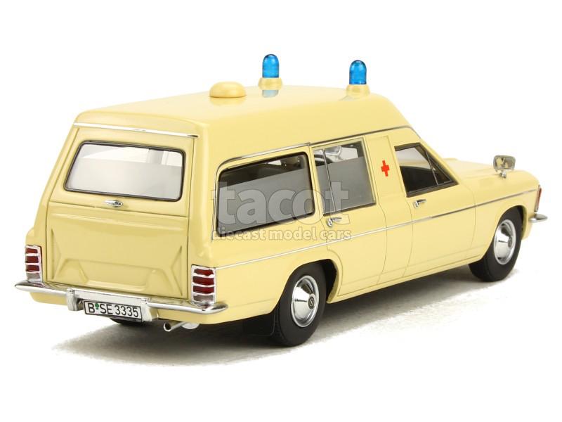 86719 Opel Admiral B Miesen LWB Ambulance 1974