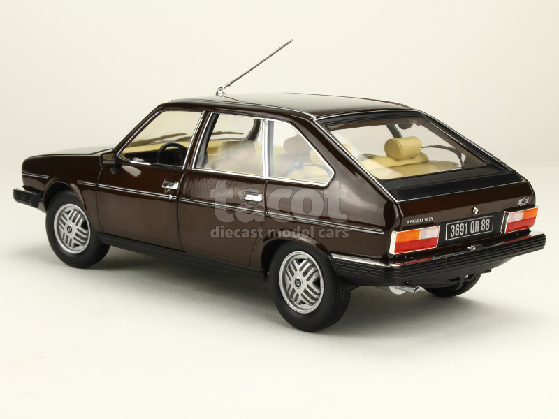 86735 Renault R30 TX 1981