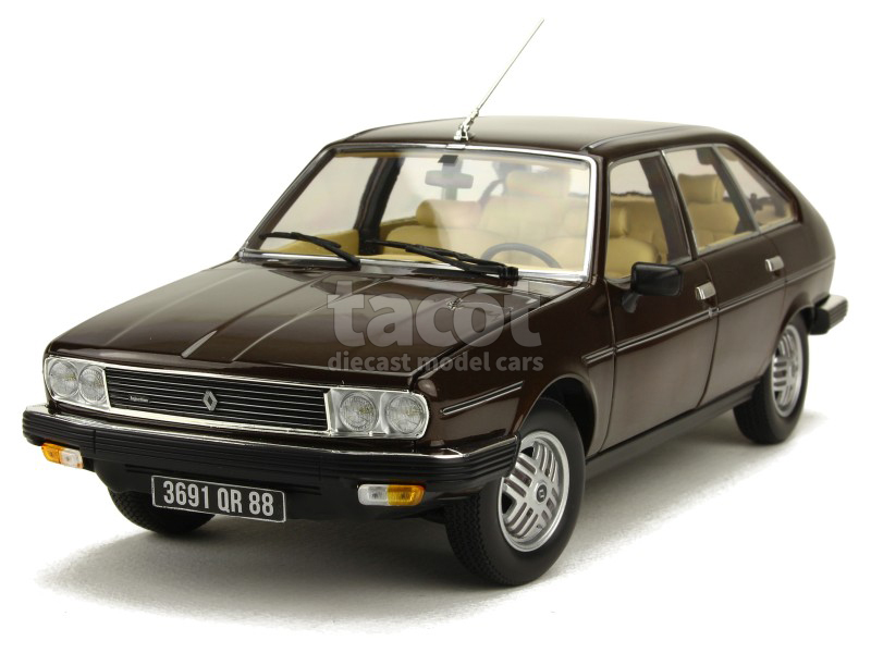 86735 Renault R30 TX 1981