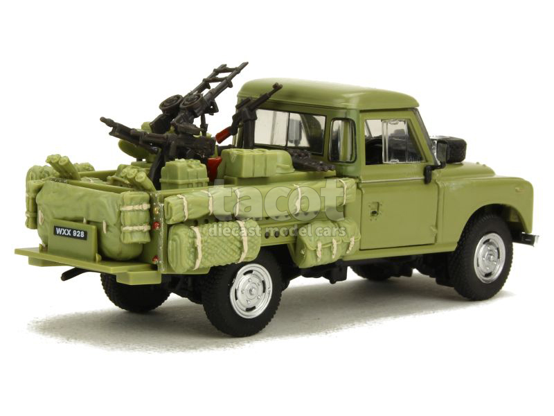 86799 Land Rover 109 Séries III Pick-Up Armed