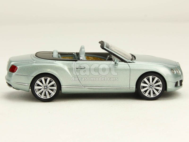BENTLEY CONTINENTAL GTC 2007 Blanc MINICHAMPS 1:43 roue peint en no BENTLEY CONTINENTAL GTC 2007 Blanc MINICHAMPS 1:43 roue peint en no