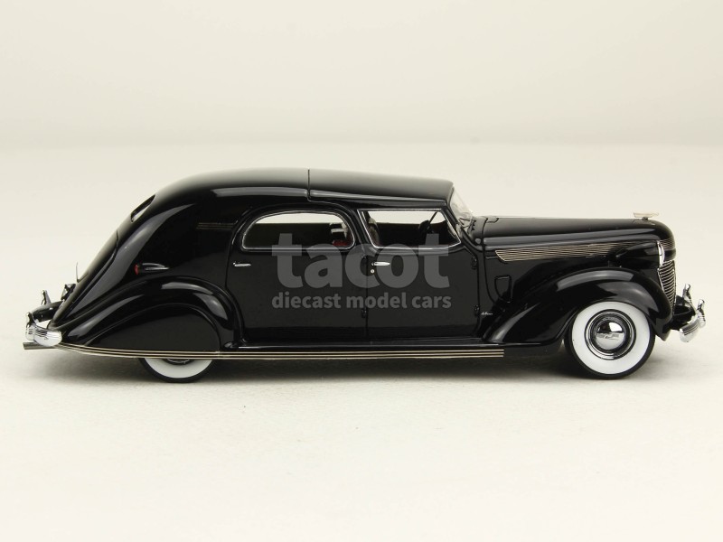 87025 Chrysler Imperial C-15 Le Baron Town Car 1937