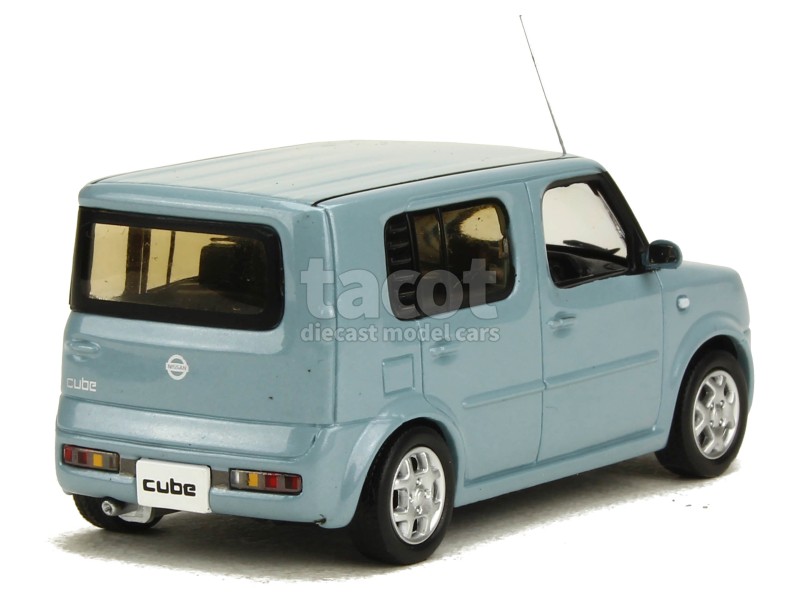 87033 Nissan Cube 2003