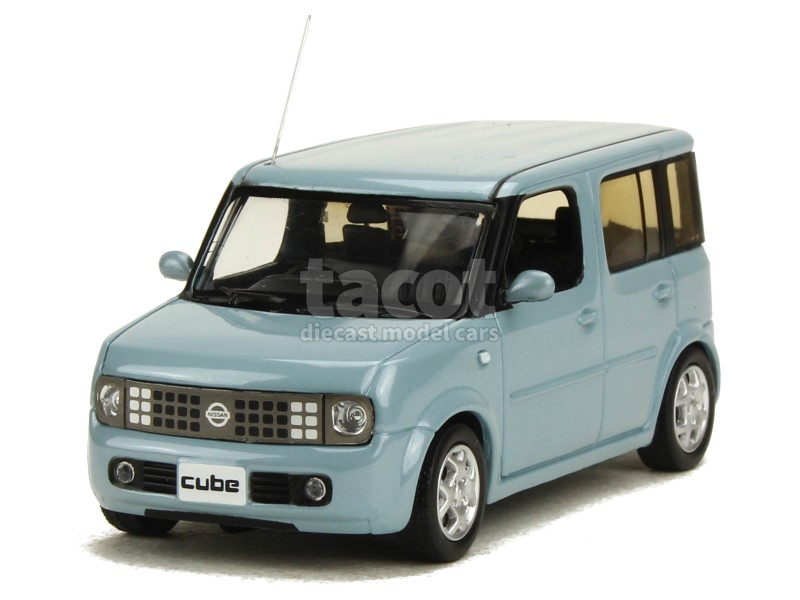 87033 Nissan Cube 2003