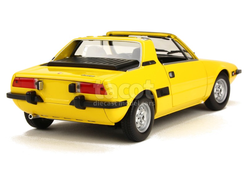Fiat - X1/9 1974 - Minichamps - 1/18 - Autos Miniatures Tacot