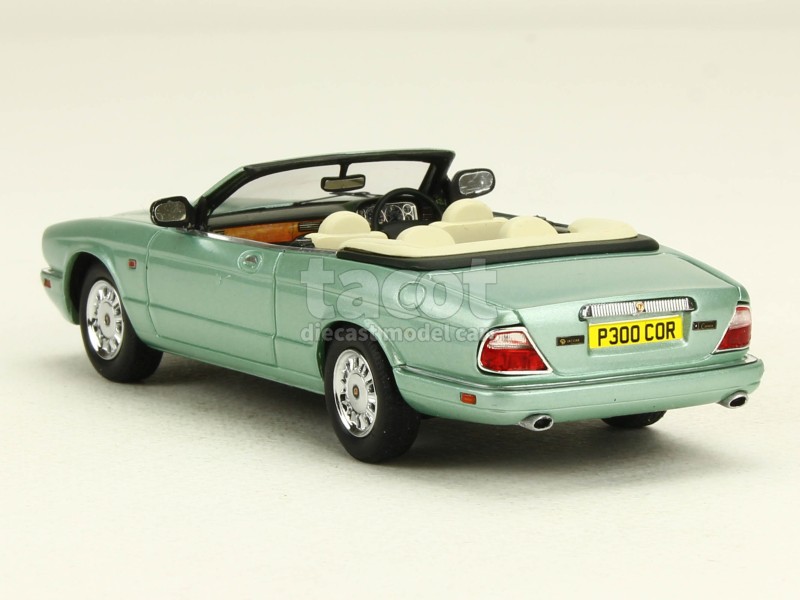 87170 Daimler Corsica Concept 1995